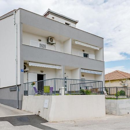 Apartment Anamaris Solin Ngoại thất bức ảnh