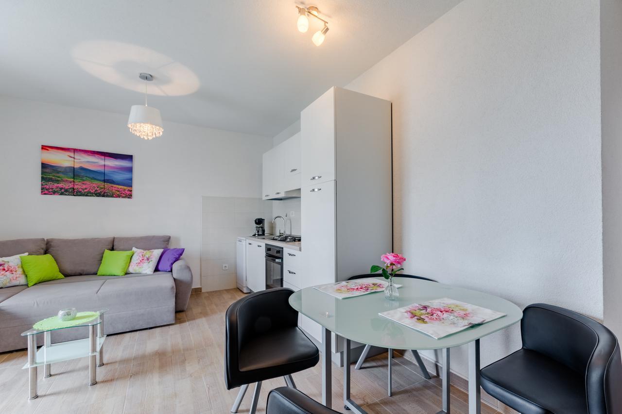 Apartment Anamaris Solin Ngoại thất bức ảnh